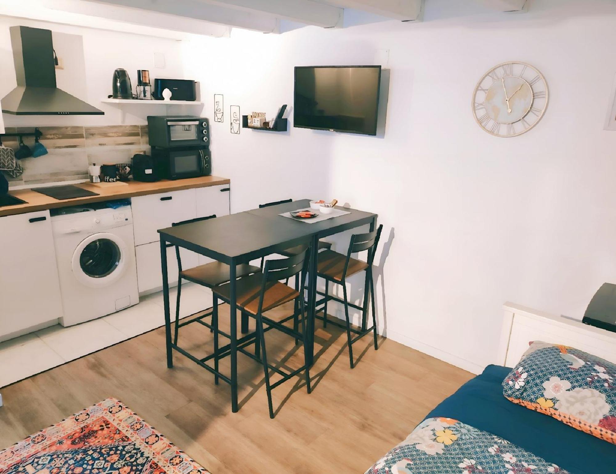 Liz Apartment Bari Exterior foto