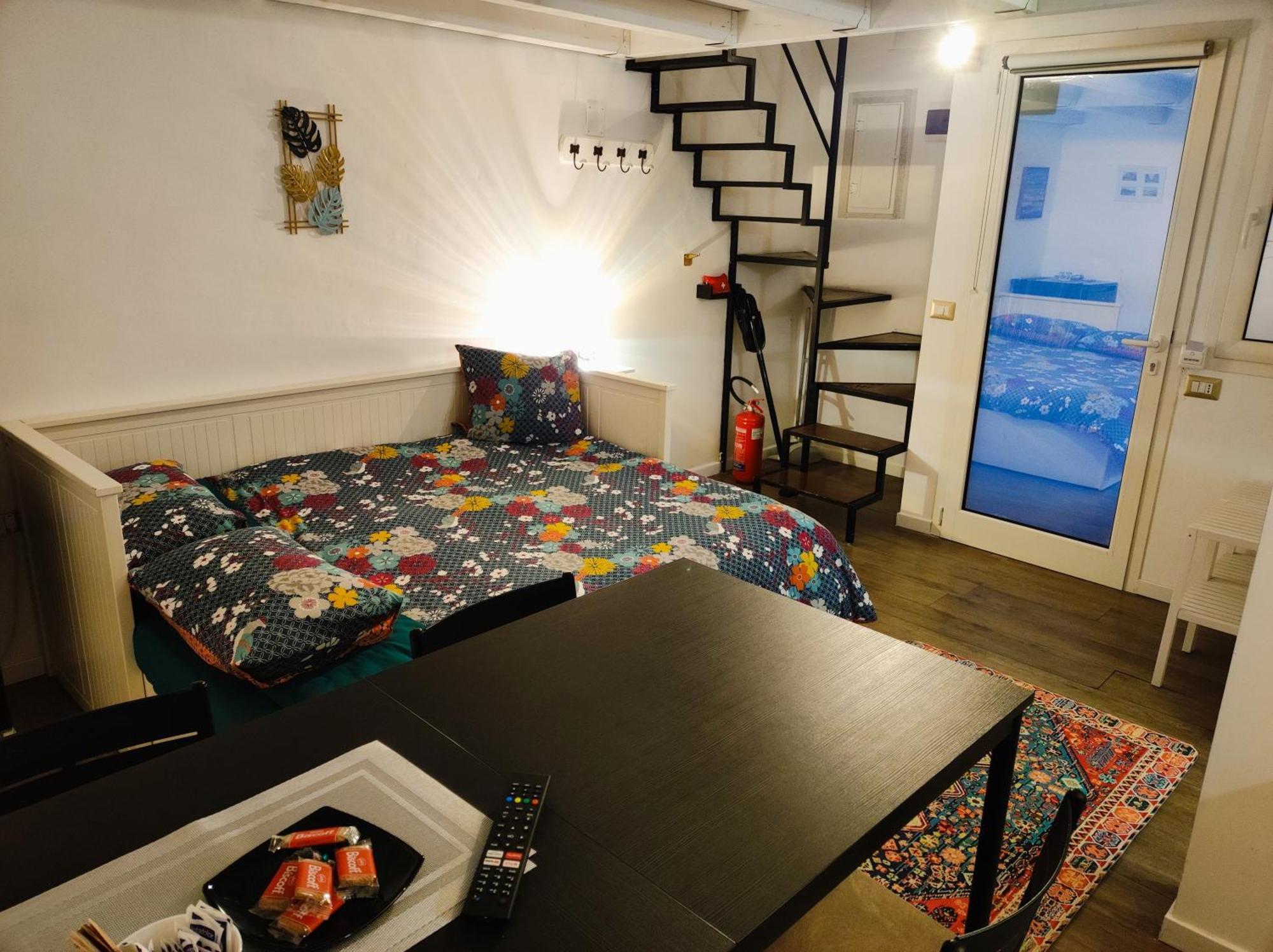 Liz Apartment Bari Exterior foto